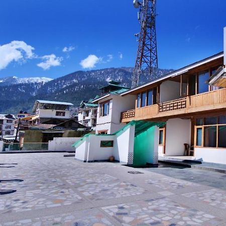 Hotel Hilltop Manali  Exterior photo